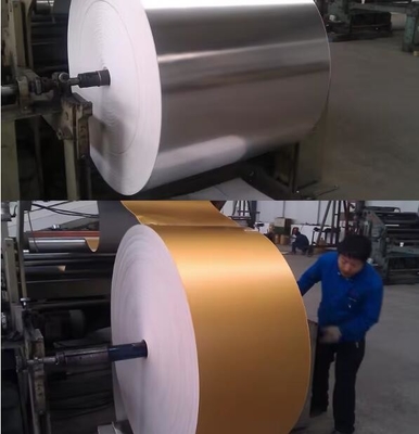Papel revestido con PET-aluminio / Oro metálico / Plata de papel película y hojas de cartón de papel (250gm-450gm)