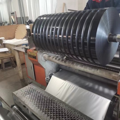 Película de poliéster metalizada de cobre azul y negro o aluminizada para envases y conductos