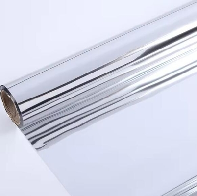 Rollo de película laminadora de plata / color de 12 micrones AL PET para el embalaje de serpientes