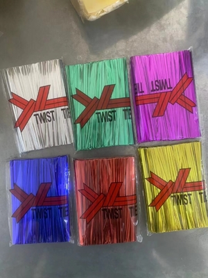 Cables de corbata de oro, caja de regalos, caja de dulces, embalaje de flores, alambre de corbata, sello de color metálico.