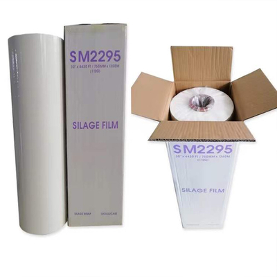 Color blanco ultravioleta anti modificado para requisitos particulares de la película de estiramiento del ensilaje de la bala del PE del estiramiento del PE de la anchura 23mic de los 72cm